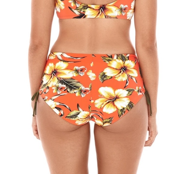 SKINNY DIPPERS
Kahului Transformer Bottom - Picture 2 of 3